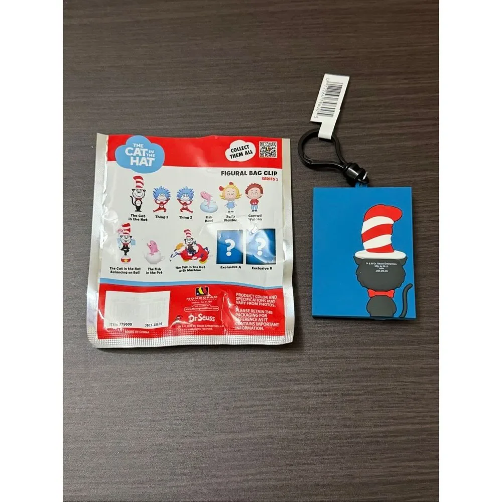 Dr. Seuss The Cat In The Hat Figural Bag Clip Keychain CHASE - Poster (Style A)